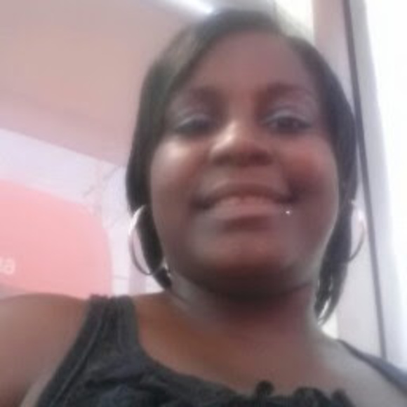 Meet your Posher, Melissa - Picture 1 of 1